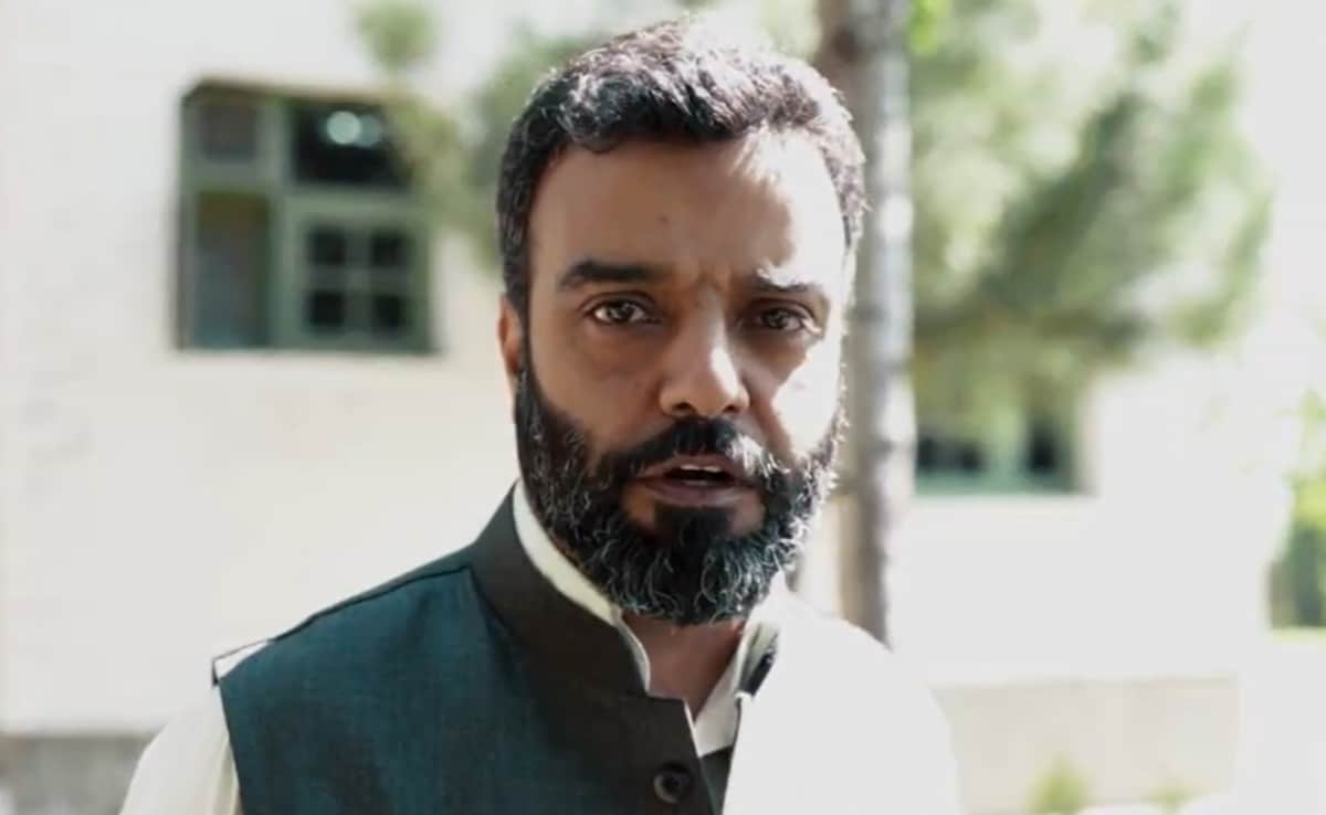 श्रीनगर से सांसद आगा रूहुल्लाह मेहदी श्रीनगर से सांसद आगा रूहुल्लाह मेहदी