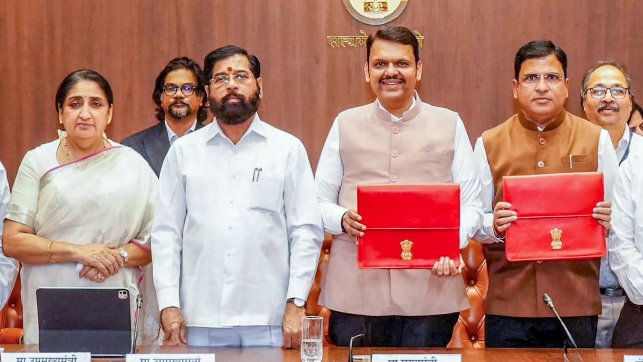 किसान कर्ज माफी, अजित पवार स्मारक, लाडकी बहन योजना... महाराष्ट्र के बजट की 10 बड़ी बातें