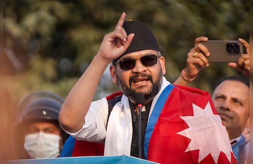 नेपाल चुनाव रिजल्‍ट 2026 LIVE: झापा सीट पर बड़ा उलटफेर, Gen-Z के हीरो बालेंद्र शाह से पीछे चल रहे पूर्व पीएम ओली