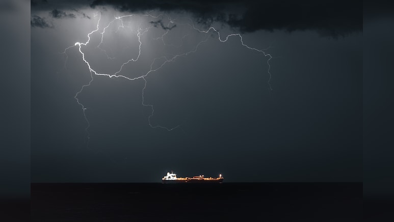 Iran Drafts Law To Impose Tolls For Transiting Strait Of Hormuz