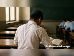 बेंगलुरु: यूनिवर्सिटी छात्र को प्रोफेसर ने कहा आतंकवादी, ट्रंप तुम्हें ले जाएंगे, वीडियो वायरल होने पर सस्पेंड