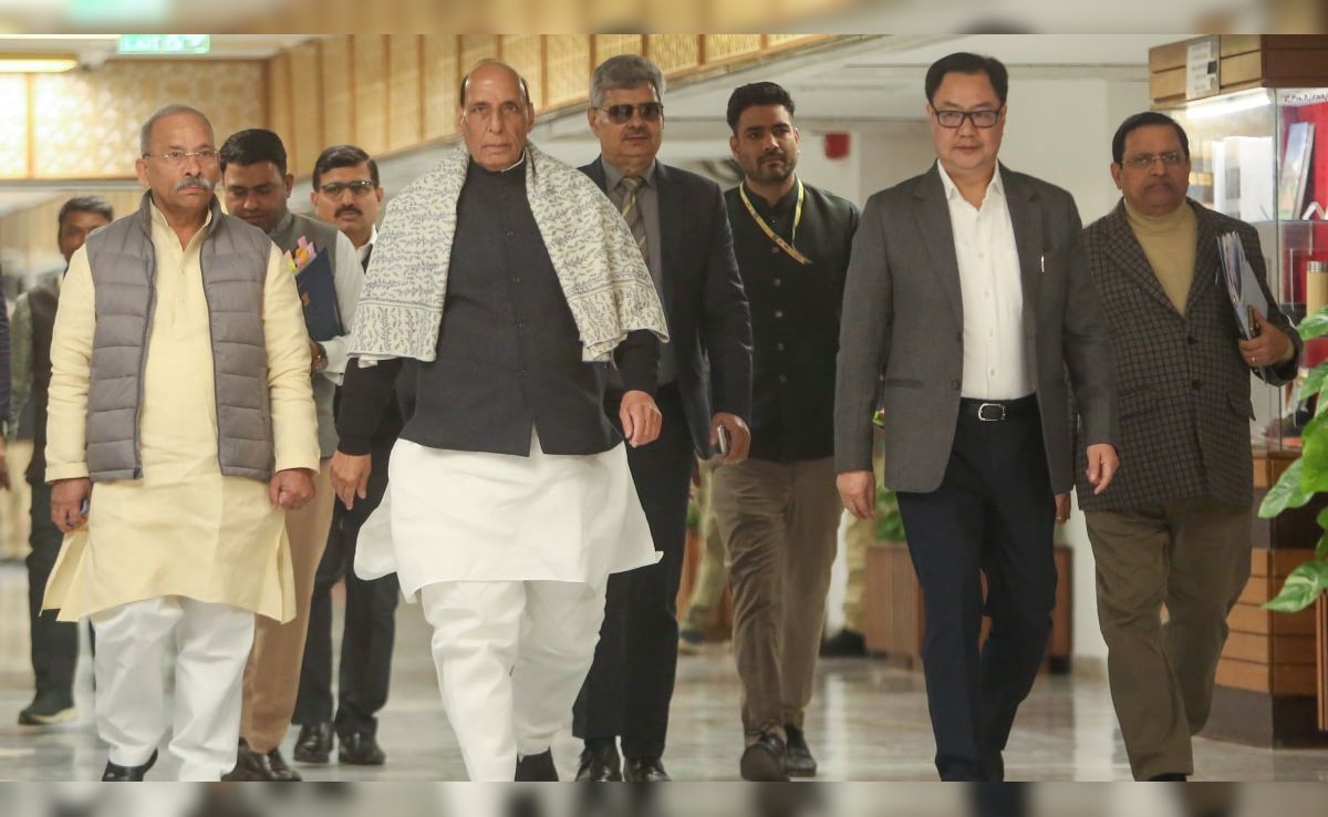 ईरान युद्ध के बीच सरकार ने क्यों बुलाई ऑल पार्टी मीटिंग? राजनाथ-शाह-जयशंकर रहेंगे मौजूद