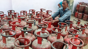 India Has 70 Days of Oil Reserves, No LPG Shortage: PM Modi Govt Assures Citizens