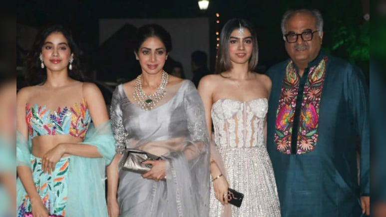 श्रीदेवी के संपत्ति विवाद केस में नया ट्विस्ट, बोनी कपूर बेटी जान्हवी-खुशी के साथ पहुंचे हाई कोर्ट, अब आया बड़ा फैसला