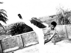 सबसे बड़ी ब्लॉकबस्टर देने के बाद भस्मासुर बना ये डायरेक्टर, आया ऐसा घमंड, जानबूझकर बनाईं 26 फ्लॉप फिल्म