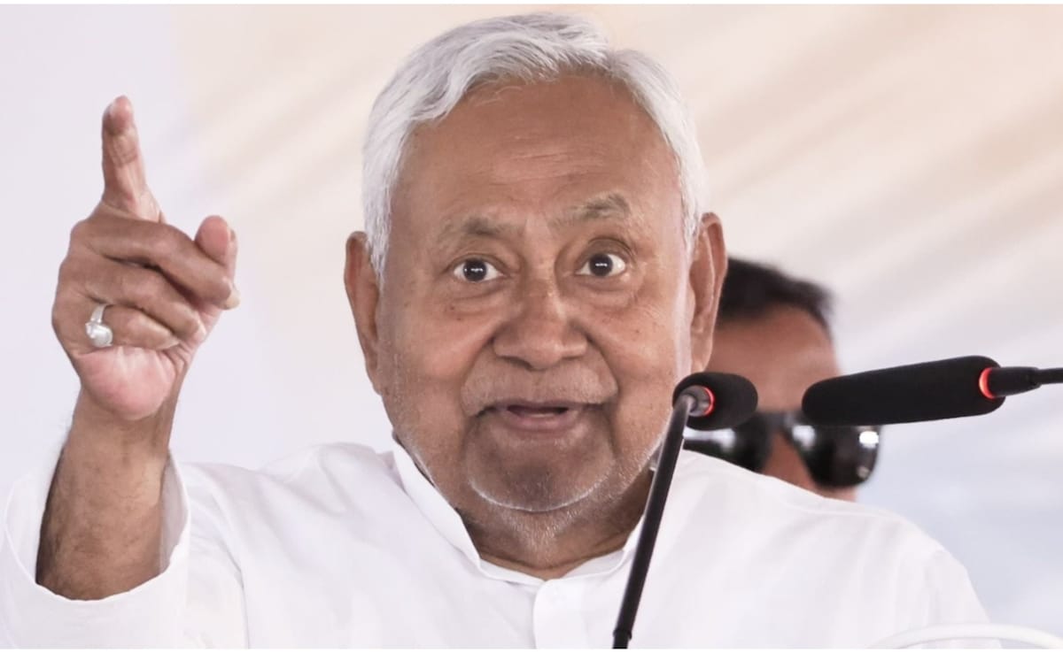 इस गायक ने बिहार को बताया न्यूयॉर्क, नीतीश कुमार के लिए कह डाली ये बात