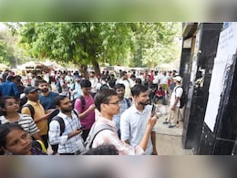 GUJCET 2026: कल 1.35 लाख छात्र देंगे परीक्षा, जानें इंजीनियरिंग और फार्मेसी में Admission का पूरा गणित