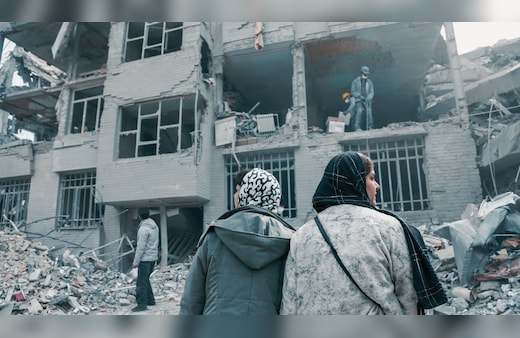 US-Israel and Iran War Live Updates: ईरान में जंग का 16वां दिन, ट्रंप ने खार्ग द्वीप पर और भी हमले की दी धमकी