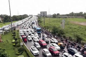 Nearly 50% Cars And Two-Wheelers On Road Lack Insurance: Govt Report