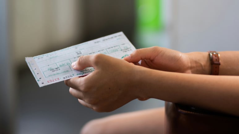 RBI Mulling E-Cheques, Widening Regulatory Ambit To Include Digital Payment Firms