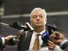 Air Canada CEO To Quit Over "English-Only" Video After Plane Crash