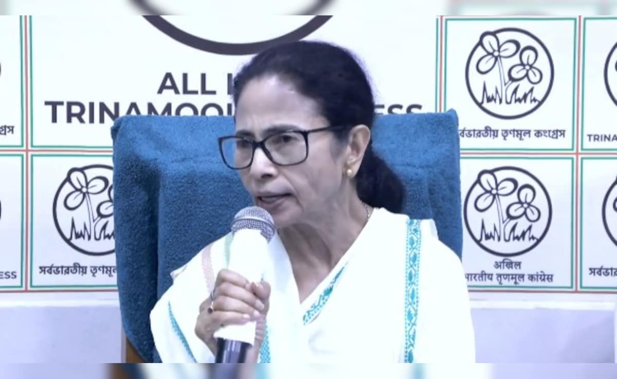 Breaking News Live Updates: बंगाल चुनावः ममता का मेनिफेस्टो जारी, महिलाओं-बेरोजगारों को हर महीने ₹1500 का वादा