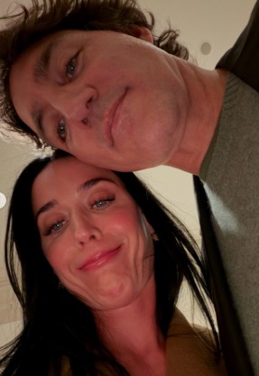 Katy Perry And Justin Trudeau In A Postcard-Worthy Pic: Bonus - A Viral Romantic Meme