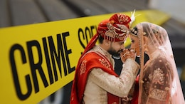 Jalgaon Crime: प्रेमविवाहाची तालिबानी शिक्षा! तरुणाची नग्न धिंड, बेदम मारहाण, जीवे मारण्याचा प्रयत्न