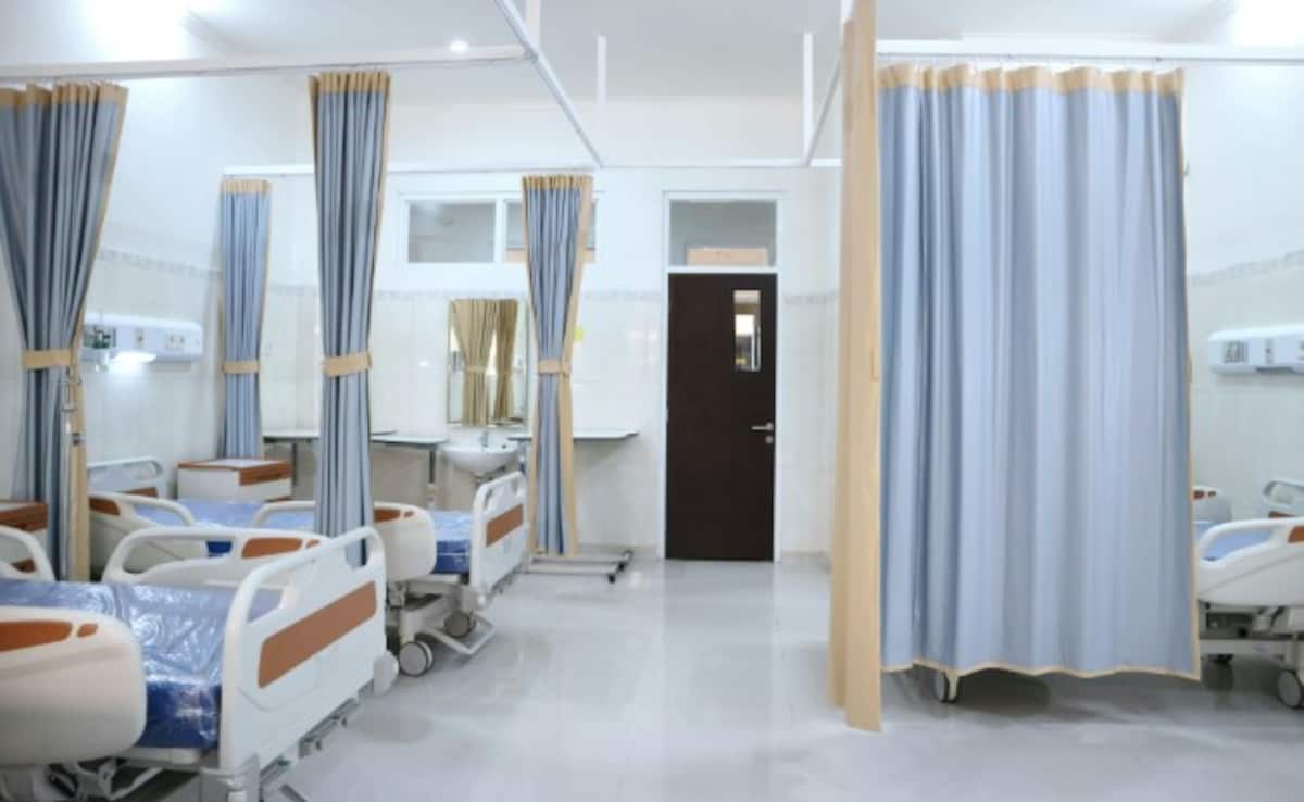 Doctor Sounds Alarm on 'Predatory Pricing' In Private Hospitals: "Rs 64,000 For 3-Day Diarrhea Treatment"