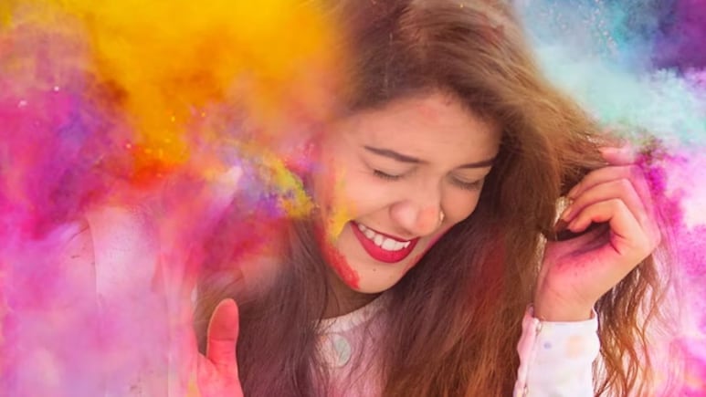 Instagram Caption for Holi 2026: होली के 30 जबरदस्त कैप्शन, जिनसे आपकी फोटोज़ और रील्स हो जाएंगी Viral