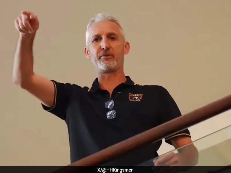 "Not Doing Stupid Arrival Videos": Jason Gillespie Tells PSL Franchise On Camera