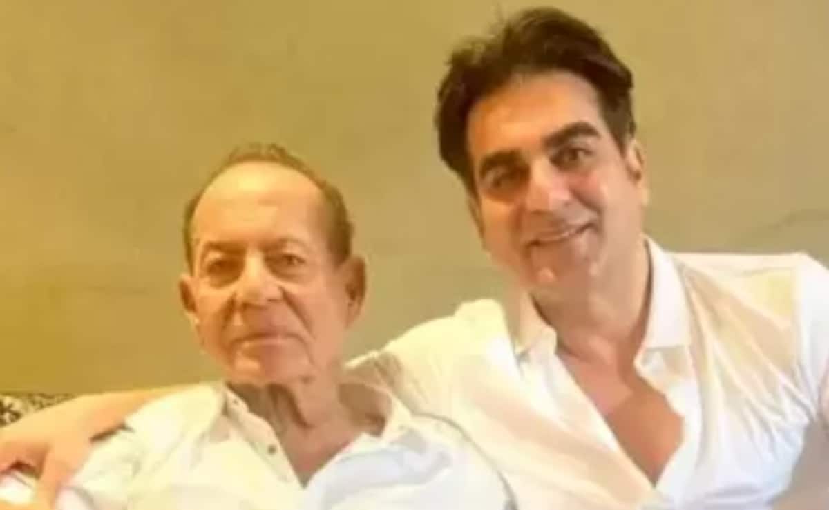 अरबाज खान ने पापा सलीम खान की सेहत को लेकर दिया बड़ा अपडेट, ब्रेन हैमरेज के बाद हुए थे अस्पताल में भर्ती