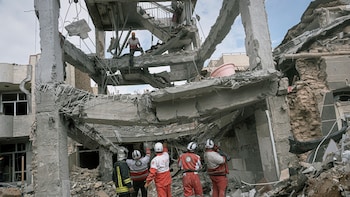 US F/A-18 Hit By Iranian Air Defences? IRGC Claim, Viral Video Spark Questions