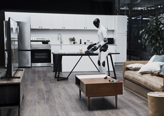 आ गया अनोखा AI रोबोट, बिना इंसानी मदद के पूरे घर की सफाई करेगा, रसोई को भी संभालेगा