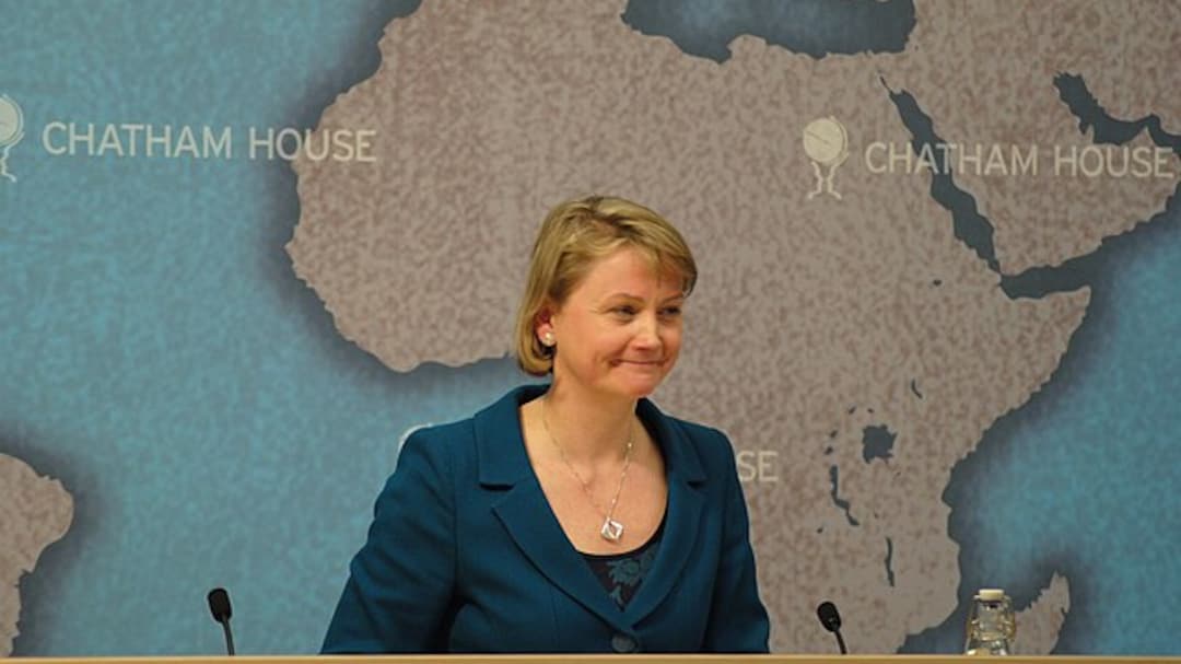 UK Accuses Russia, Iran Of Trying To 'Hijack Global Economy' Amid Hormuz Blockade