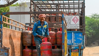 Bombay High Court Seeks Centre's Response On Domestic LPG Supply Concerns