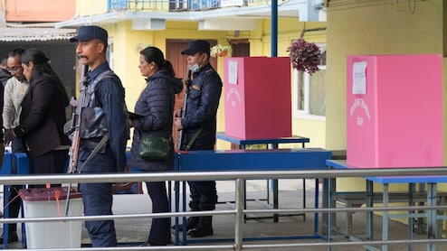 नेपाल में सत्ता परिवर्तन में भारत का भी योगदान, देखिए अपने देश की मदद से हुआ मतदान