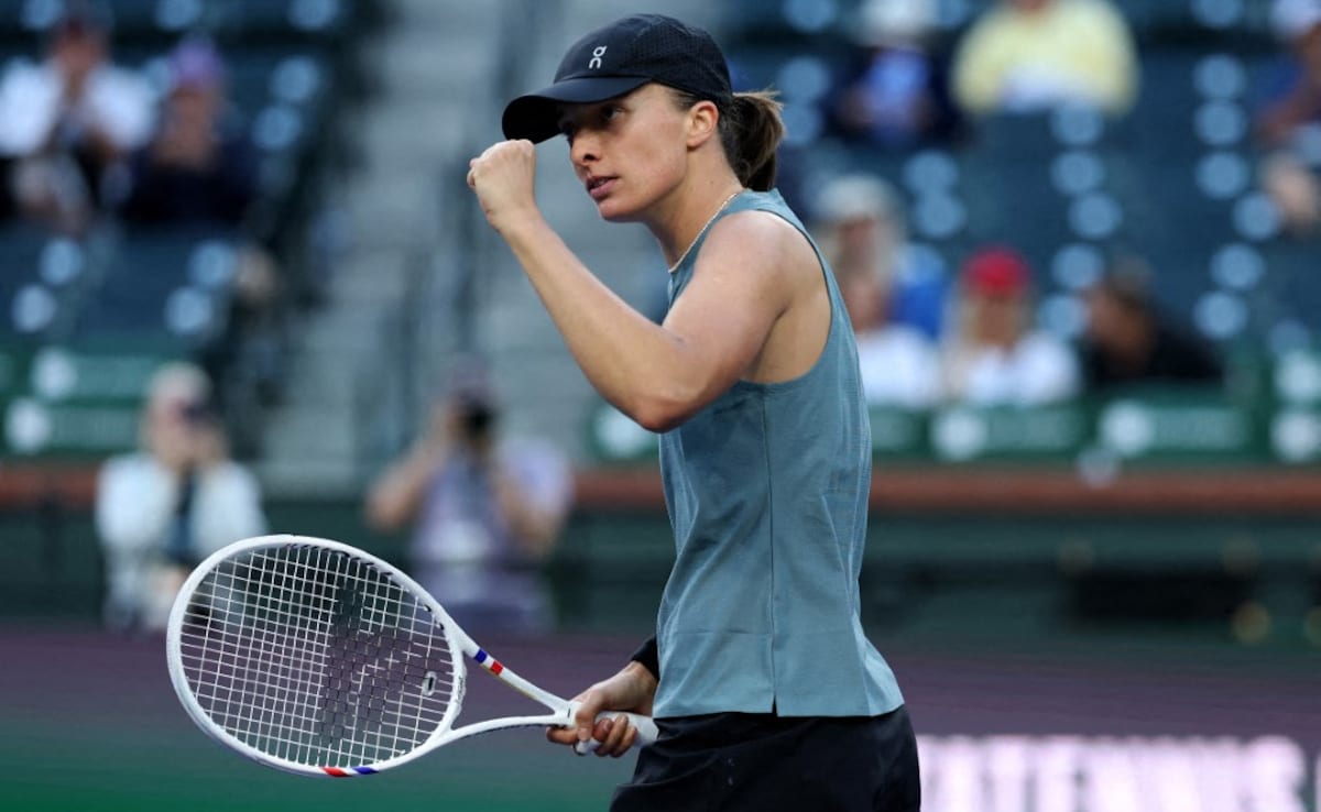 Iga Swiatek Routs Karolina Muchova To Reach Indian Wells Quarter-Finals