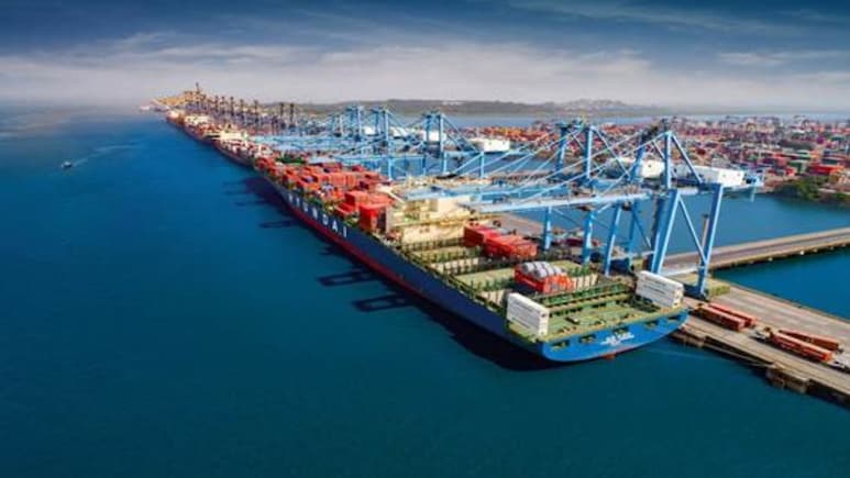 ईरान-इजरायल युद्ध ने किसान-व्यापारियों को दे दी टेंशन, मुंबई के JNPT पोर्ट पर कंटेनरों की कतार