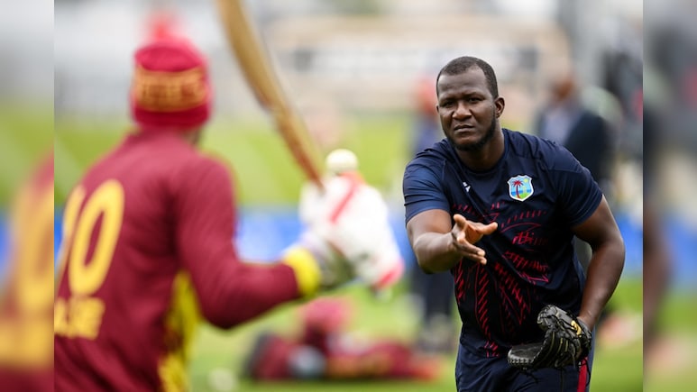 'मैं बस घर जाना चाहता हूं' कोच डैरेन सैमी ने लगाई गुहार, ईरान-इजराइल जंग के चलते फंसी वेस्टइंडीज की टीम