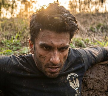 धुरंधर द रिवेंज के ट्रेलर में दिखे 6 चेहरे, जसकीरत सिंह रंगी से लेकर यलीन तक आए नजर, जानें बड़े साहब का है लिस्ट में नाम?&nbsp;