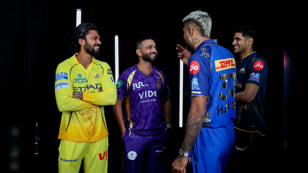IPL captains gathered for a photoshoot. 