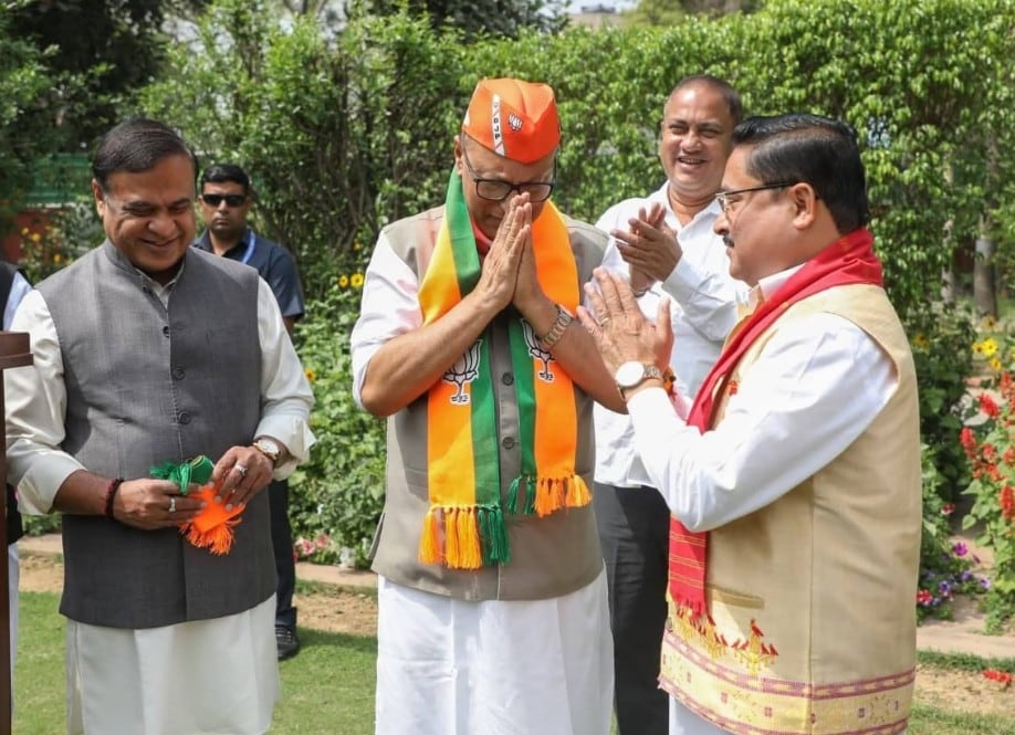 Pradyut Bordoloi being welcomed into the BJP 