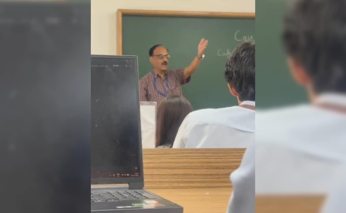 Professor At Bengaluru University Accused Of Calling Student "Terrorist", Suspended