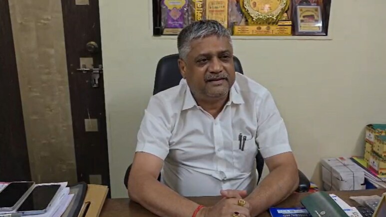 KDMC News: फेरीवाल्यांकडून हप्ता घेऊन लाखोची माया जमविली, KDMC अधिकाऱ्यांवर आरोप, शिंदे गट आक्रमक