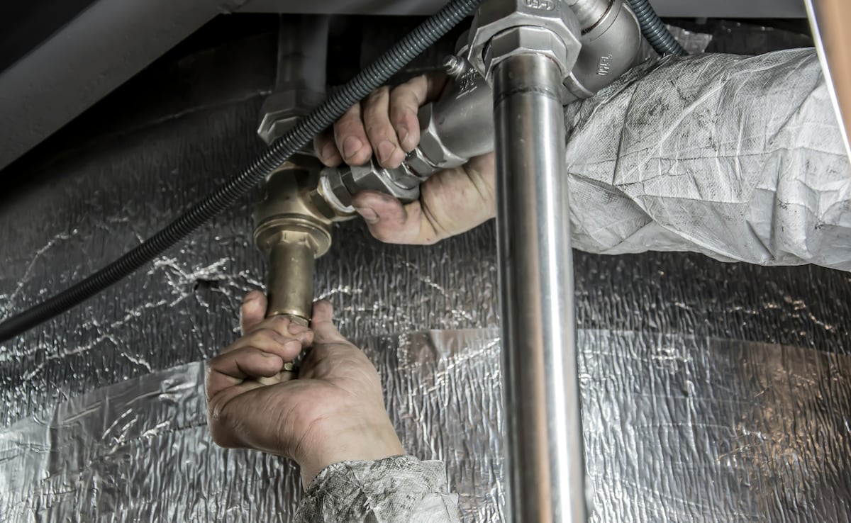 Mumbai Plumber's Rs 18 Lakh Income And Hyundai Creta Shocks Internet: 'Contemplating Life Choices'