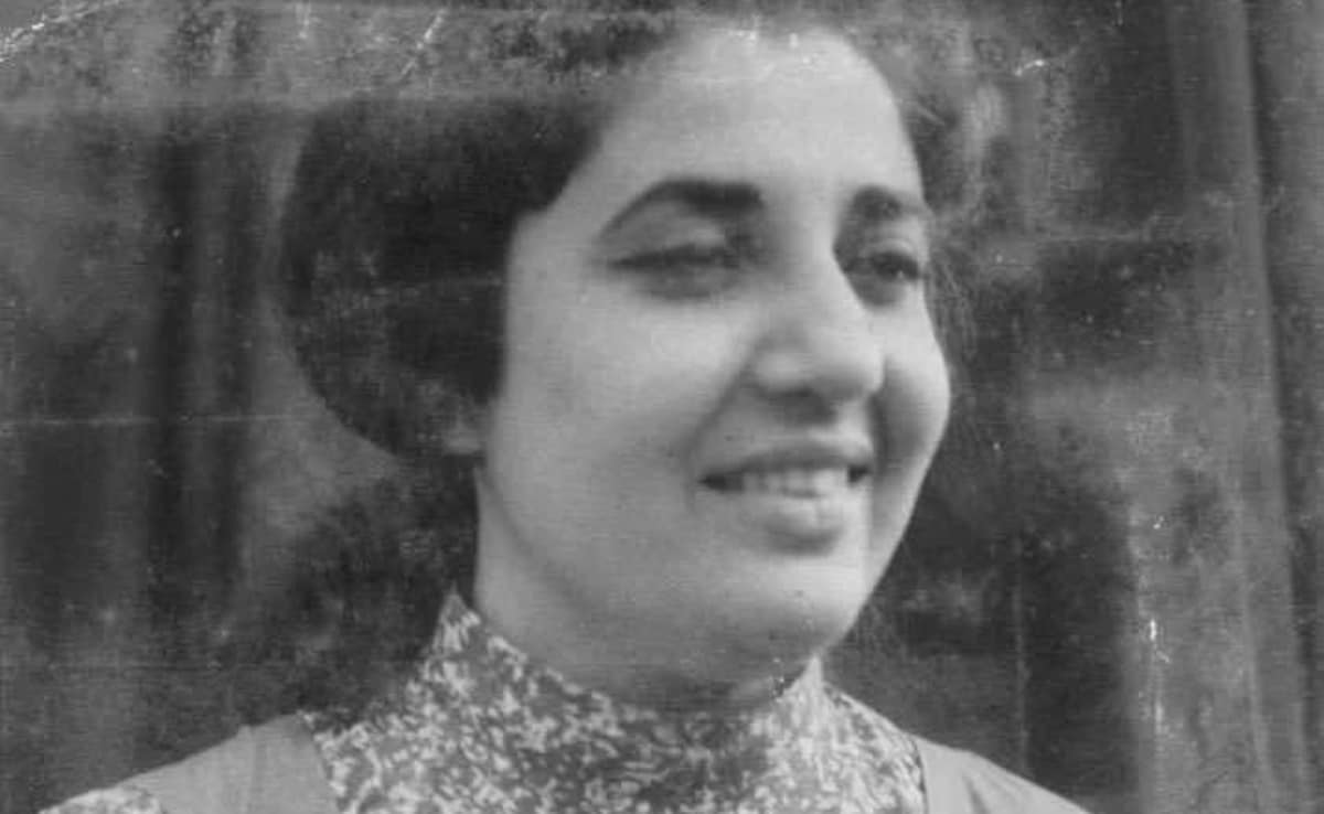 बॉलीवुड की वो नरगिस, जिनका नाम बना डेब्यू में 'रोड़ा', शम्मी के नाम से हुईं मशहूर, बनीं नरगिस दत्त की पक्की सहेली