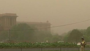 तेज आंधी ने अचानक बदला दिल्ली-NCR का मौसम, बारिश का भी अलर्ट, पढ़िए IMD का अपडेट