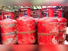 घर की रसोई में लगा सिलेंडर खत्म होने वाला है, कैसे लगाएं पता? ये रही 3 आसान ट्रिक्स, मिनटों में हो जाएगा चेक