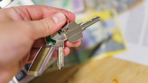 सिर्फ 3 EMI चूके और हाथ से गया 1.2 करोड़ का फ्लैट, बैंक ने 60 दिन में नीलाम किया घर! बेंगलुरु का किस्सा वायरल