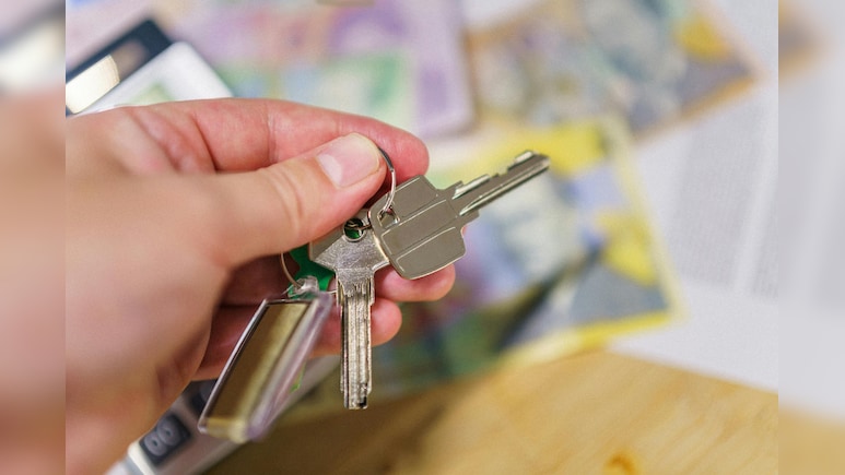 Which Bank Offers The Lowest Home Loan EMI? SBI, HDFC, ICICI, Canara Rates Compared