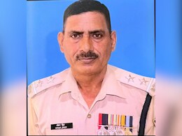 छत्तीसगढ़ में ड्यूटी के दौरान सीआरपीएफ सब-इंस्पेक्टर का निधन, तिरंगा यात्रा के साथ गांव ने किया अंतिम सलाम
