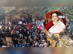 JNU कुलपति के खिलाफ छात्रों का जनमत संग्रह, रिटायर्ड जजों के सामने अगले हफ्ते होगी जन सुनवाई