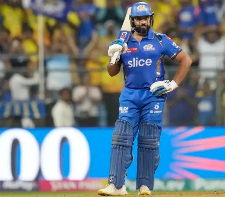 MI vs KKR LIVE Score: मुंबई ने शुरू किया 221 रनों का पीछा, रोहित और रिकल्टन क्रीज पर