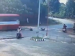 On Camera, Karnataka Students Fall Off From Moving Bus As Door Opens