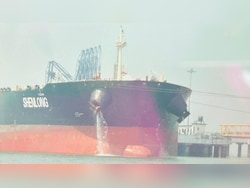 Pic: 1st Ship Carrying Crude Oil From Saudi Arabia Docks At Mumbai Port