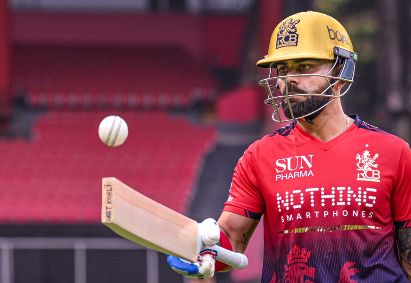 IPL 2026: SRH के खिलाफ आग उगलता है किंग कोहली का बल्ला, विराट रिकॉर्ड देख ईशान किशन की बढ़ेगी टेंशन