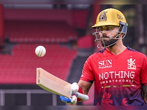 After Rs 16,700 crore Deal, RCB Owners Want To Talk To Virat Kohli