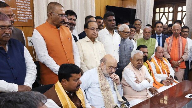 Bihar May Get A BJP Chief Minister, 1 Deputy, 15 Ministers From JDU: Sources