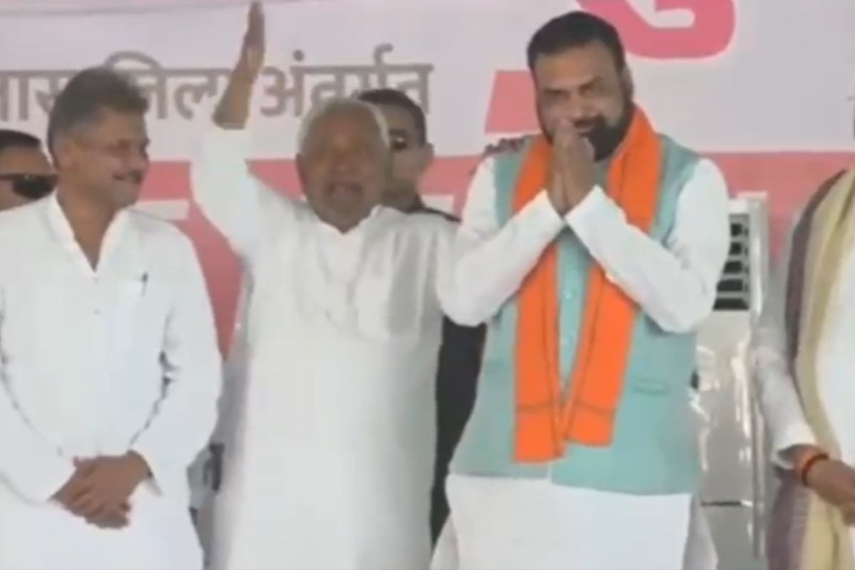 क्या नीतीश कुमार ने दे दिया राजनीतिक संकेत! सम्राट चौधरी के कंधे पर हाथ रखकर किया समर्थन का इशारा